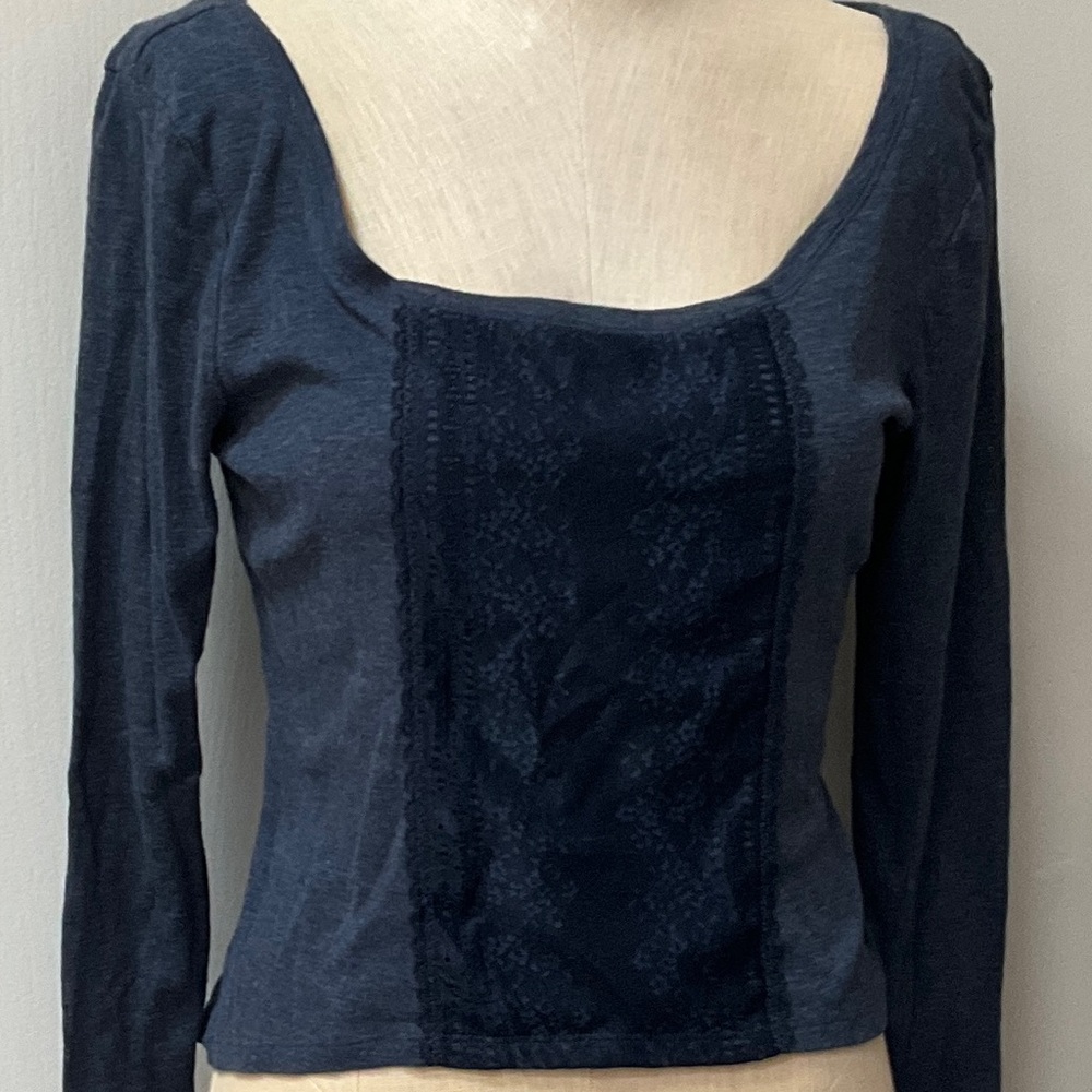 Abercrombie & Fitch Top